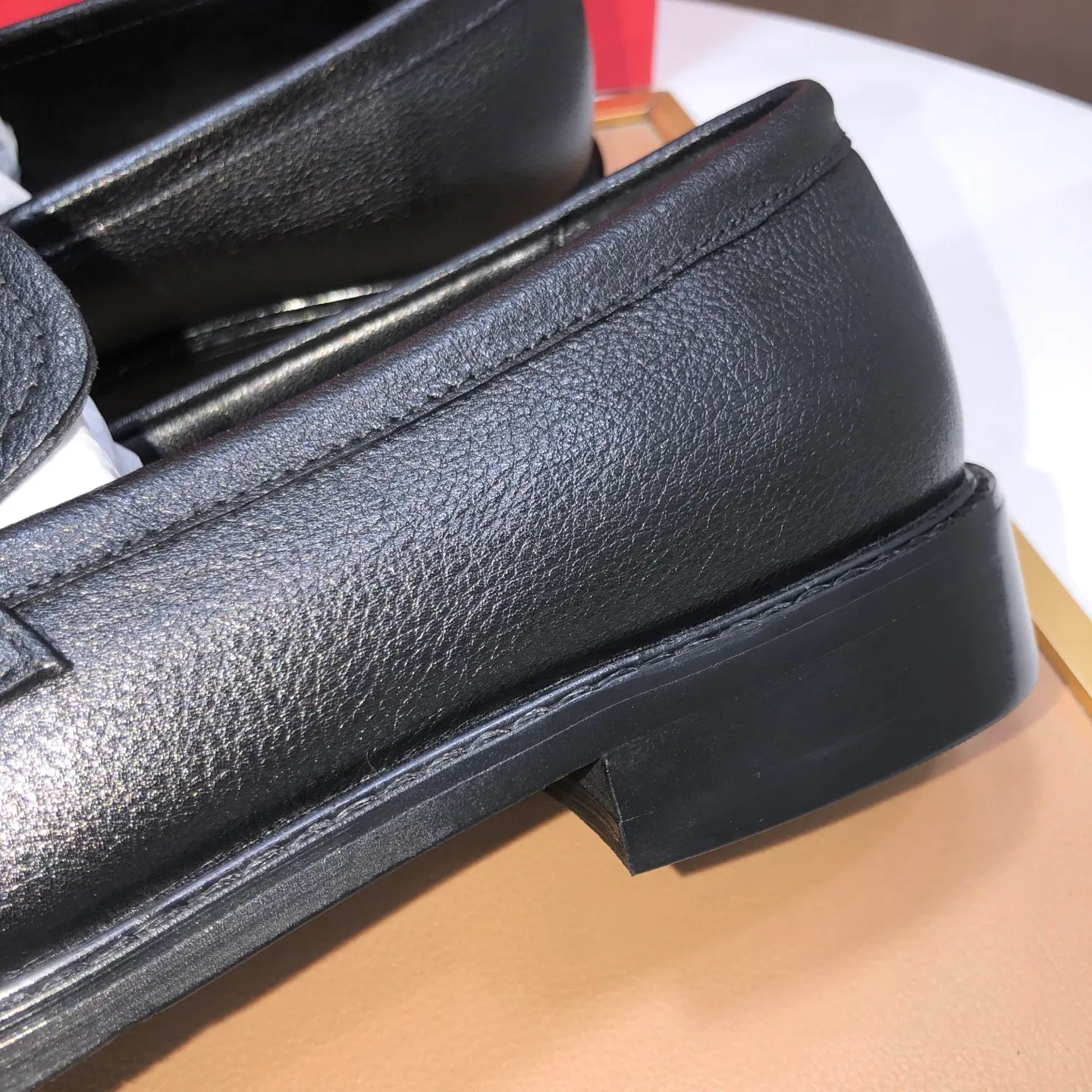 Men's shoes 💰460💰[Ferragamo/Ferragamo] The latest model in the counter. Original imported high-quality cowhide with open sides + imported sheep lining + original luxury metal buckle + original combination outsole. Comparison without pressure 38–44🎉